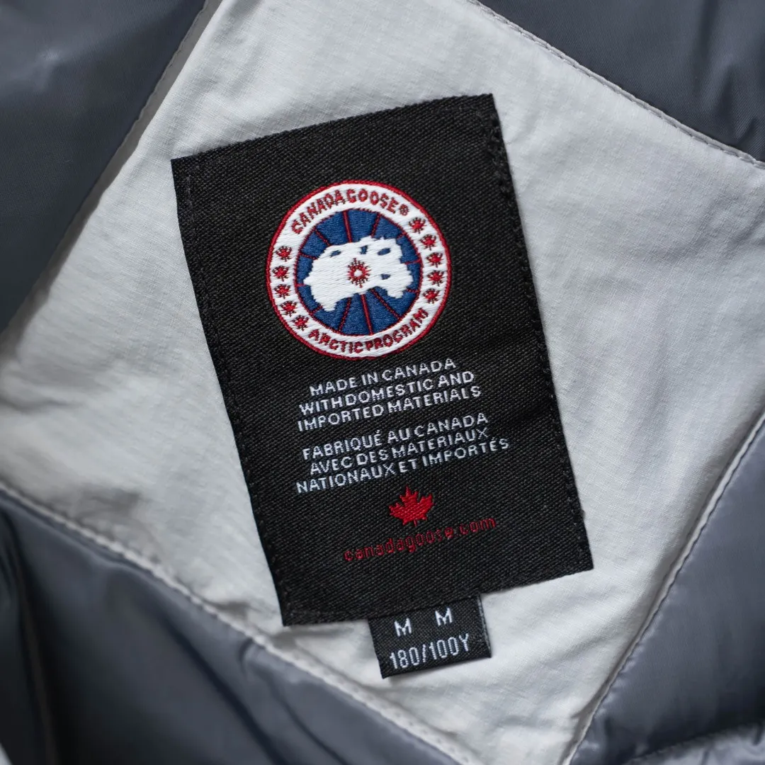P860 CANADA GOOSE丨Canada Goose 5079 single zipper sleeve logo stand collar down jacket color: gray and white size: S-XXL
